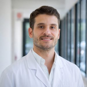 Foto de disertante Dr. Savino Fernando Gil Pugliese