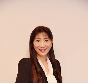 Foto de disertante Dra. Ritsuko Pooh